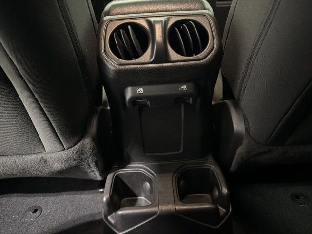 2020 Jeep Wrangler Unlimited Willys