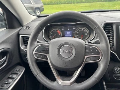 2022 Jeep Cherokee Latitude Lux