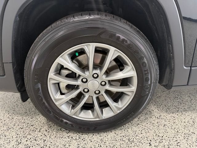 2022 Jeep Cherokee Latitude Lux