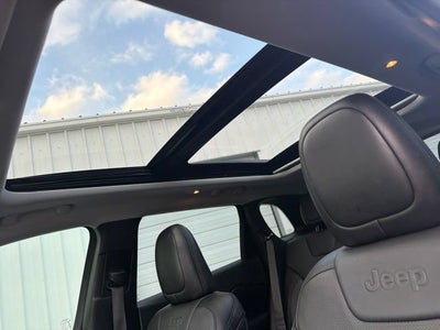2022 Jeep Cherokee Latitude Lux