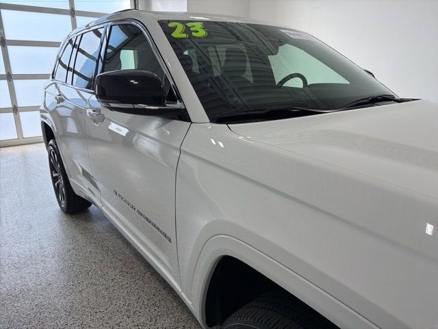 2023 Jeep Grand Cherokee Overland