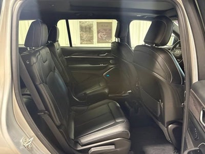 2023 Jeep Grand Cherokee L Overland