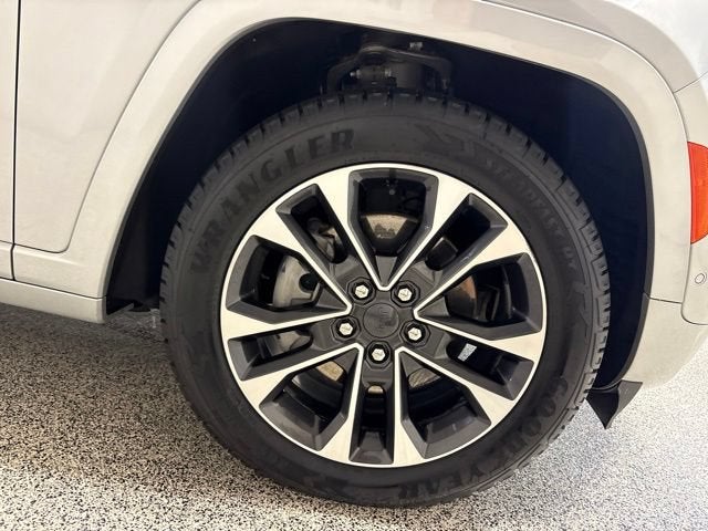 2023 Jeep Grand Cherokee L Overland