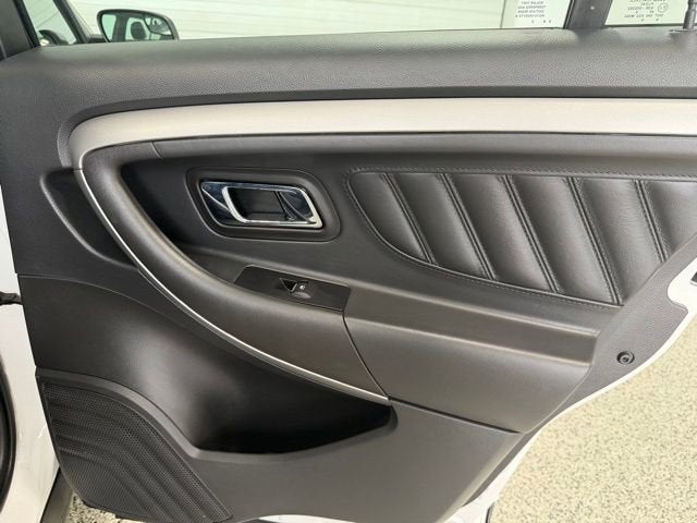 2016 Ford Taurus SEL