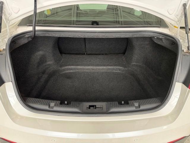 2016 Ford Taurus SEL
