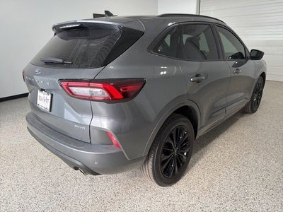 2023 Ford Escape ST-Line Elite