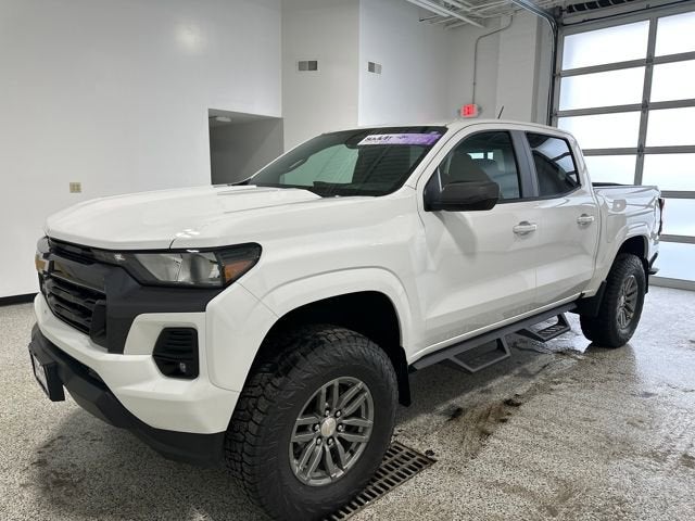 2024 Chevrolet Colorado LT