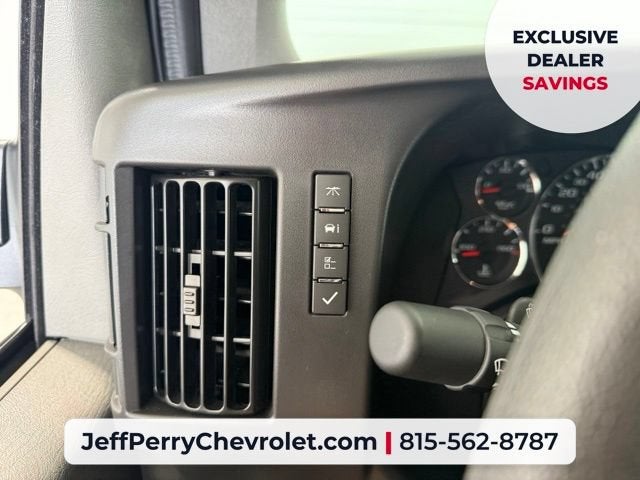 2026 Chevrolet Express Cargo WT