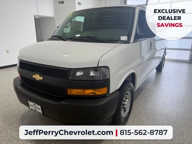 2026 Chevrolet Express Cargo WT