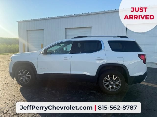 2023 GMC Acadia SLT