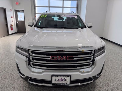 2023 GMC Acadia SLT