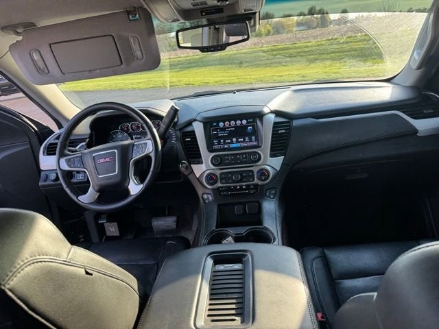 2017 GMC Yukon XL SLT