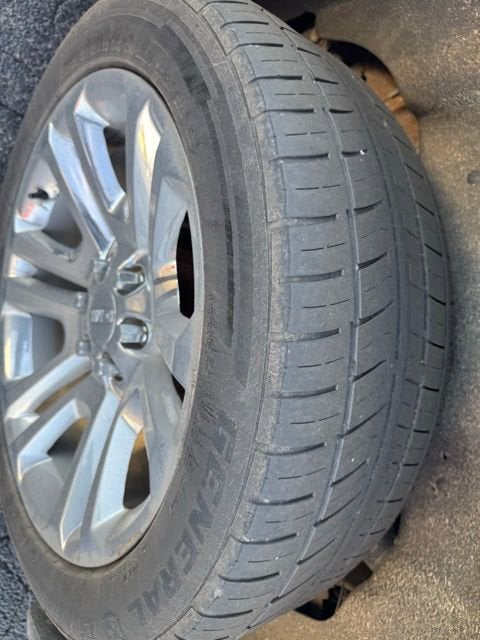 2017 GMC Yukon XL SLT