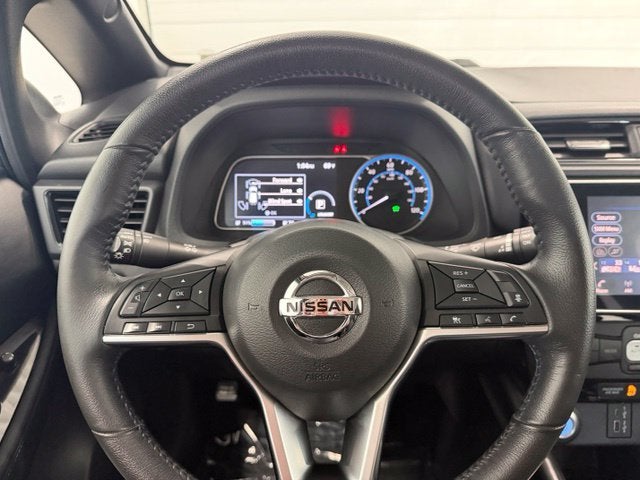 2020 Nissan LEAF SV