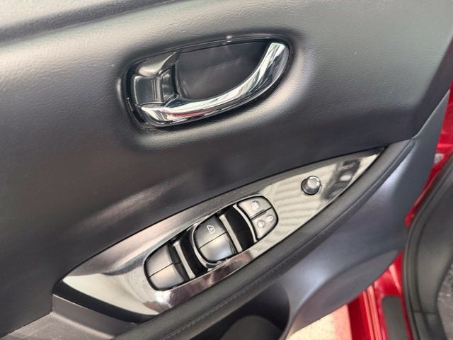 2020 Nissan LEAF SV