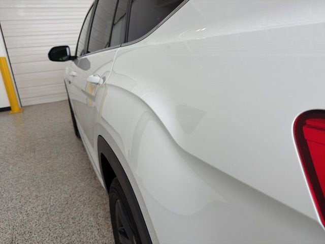 2021 Volkswagen Atlas 3.6L V6 SE w/Technology R-Line