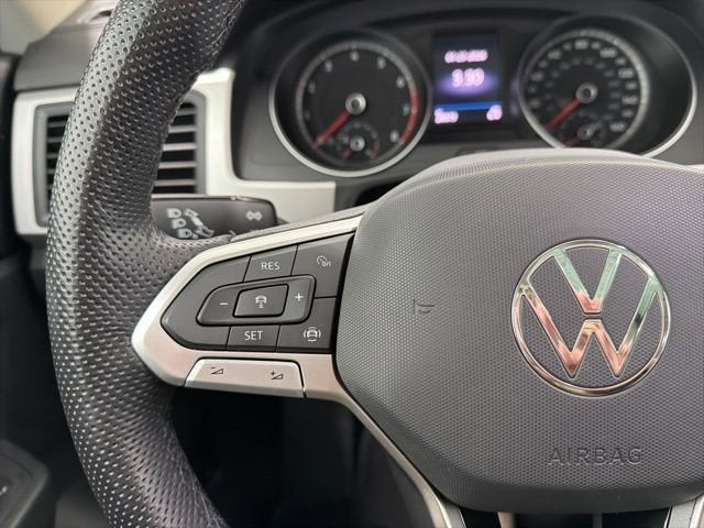 2021 Volkswagen Atlas 3.6L V6 SE w/Technology R-Line