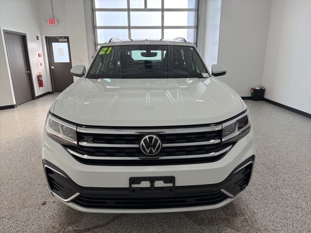 2021 Volkswagen Atlas 3.6L V6 SE w/Technology R-Line