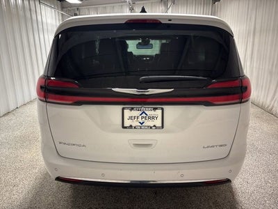 2024 Chrysler Pacifica Limited