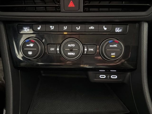 2023 Volkswagen Jetta SE