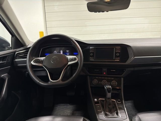 2023 Volkswagen Jetta SE