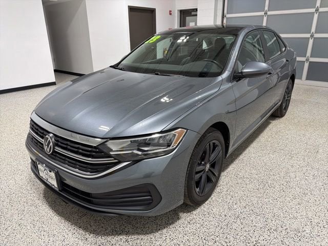 2023 Volkswagen Jetta SE