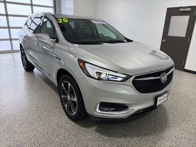 2020 Buick Enclave Essence