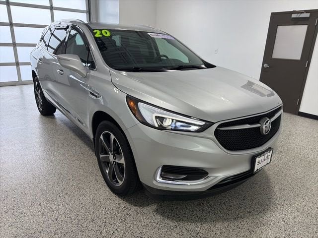 2020 Buick Enclave Essence