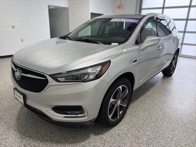 2020 Buick Enclave Essence