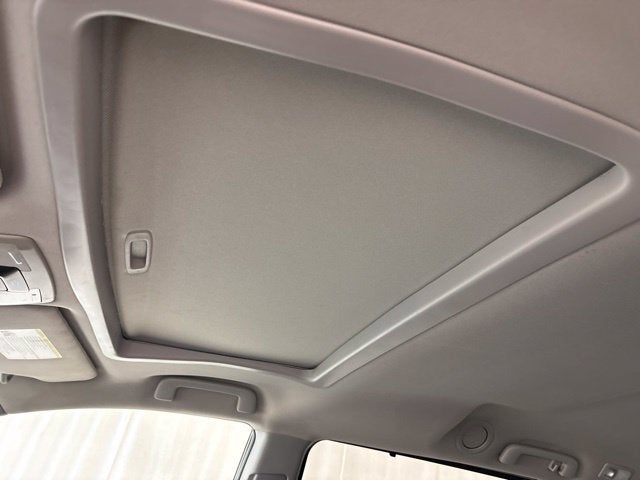 2017 Toyota Sienna XLE Auto Access Seat