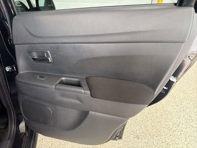 2024 Mitsubishi Outlander Sport S