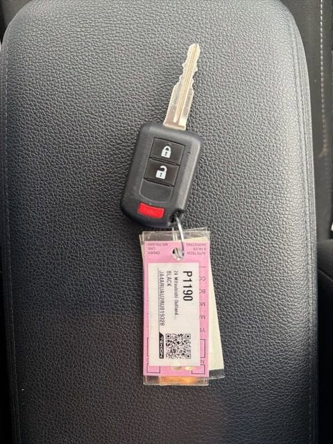 2024 Mitsubishi Outlander Sport S