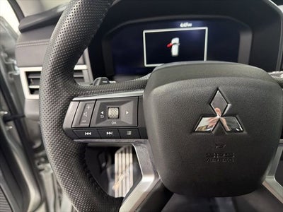 2025 Mitsubishi Outlander SEL