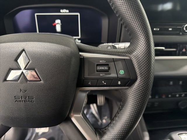 2025 Mitsubishi Outlander SEL