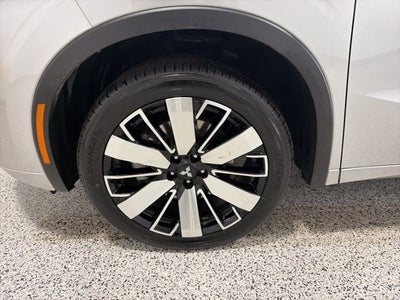 2025 Mitsubishi Outlander SEL