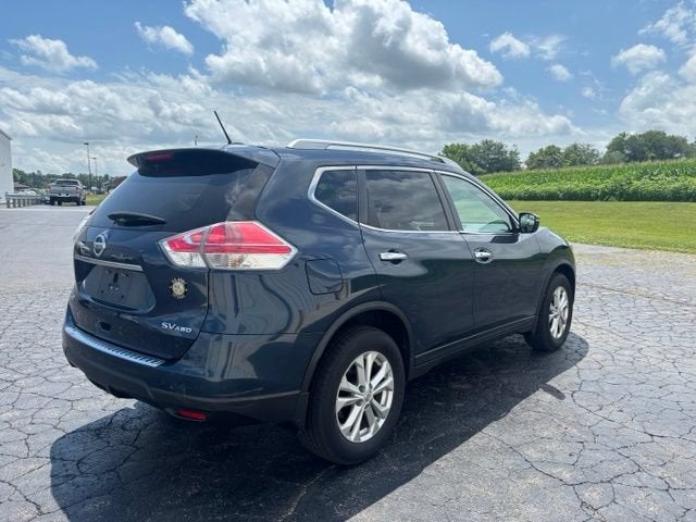 2016 Nissan Rogue SV